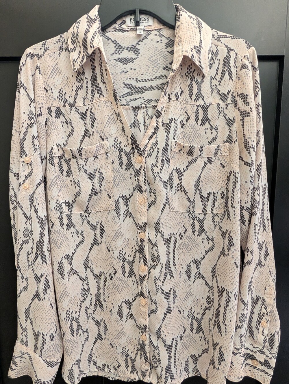 Express Silky Smooth Snake Print Portofino Shirt With Roll Button Sleeve Size M